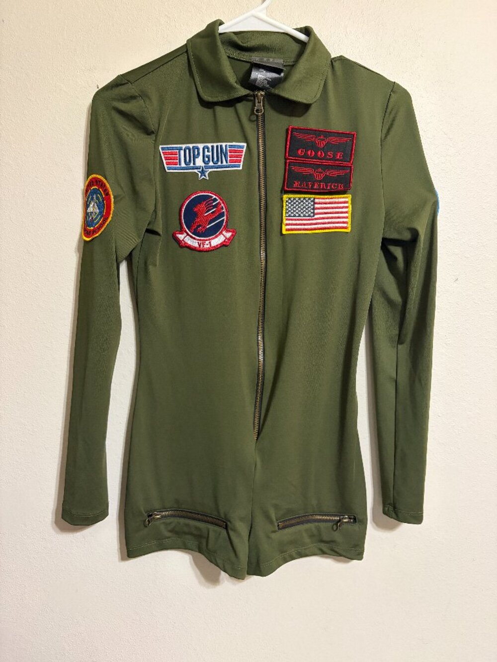 TOP GUN MAVERICK ROMPER COSTUME SIZE MEDIUM